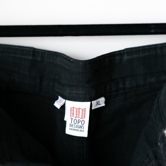 Topo Designs Mountain Short XL – Black – Ripstop Outdoor Adventure - Picture 2 of 8